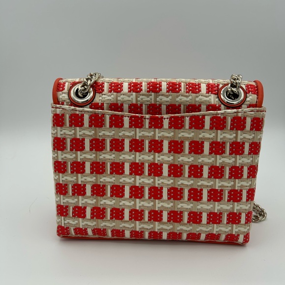Kate spade Stylish Red and Cream Shoulder Bag - Picture 2 of 8